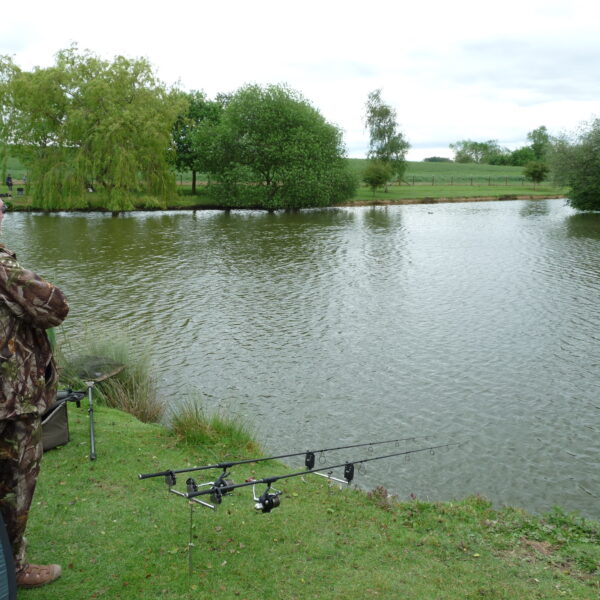 Hopsford Hall Fishery north of Coventry