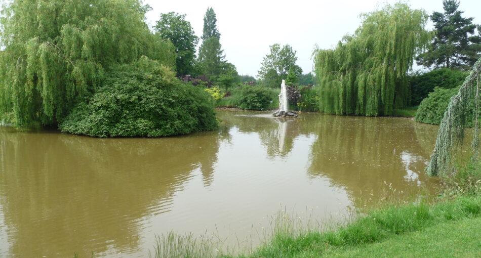 Stone End Farm Fishery in Gloucestershire