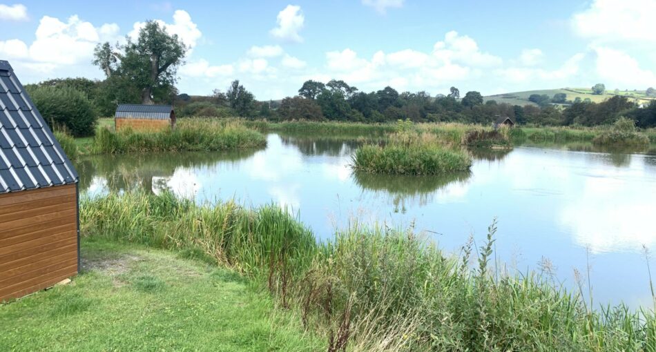 Spring Rock Fishery and Caravan Site in Wales