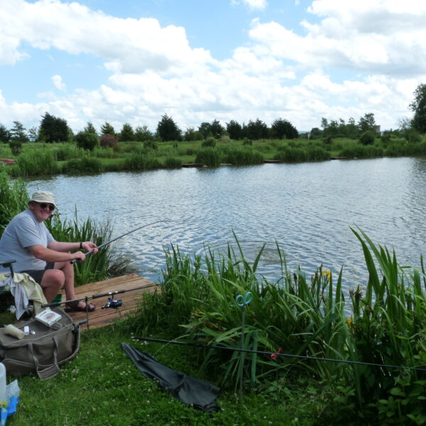 Fishing at Hillview Lakes