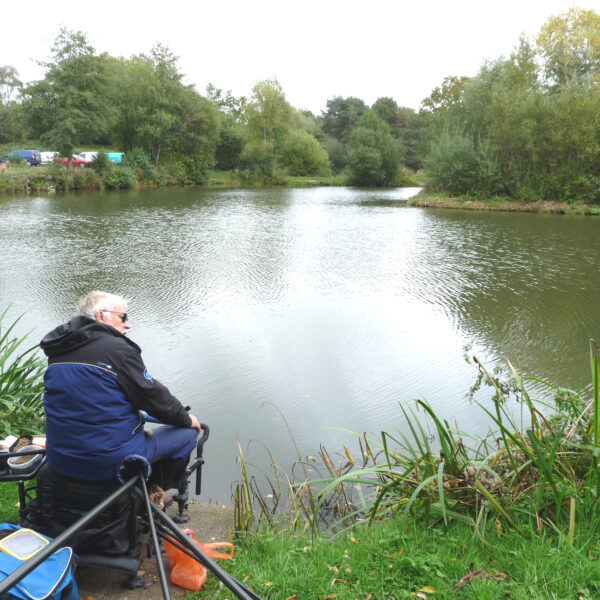 Molands lake at Packington Somers Fishery near Meriden