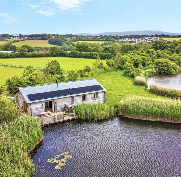 Lakeside Lodge for sale at Shebbear Devon