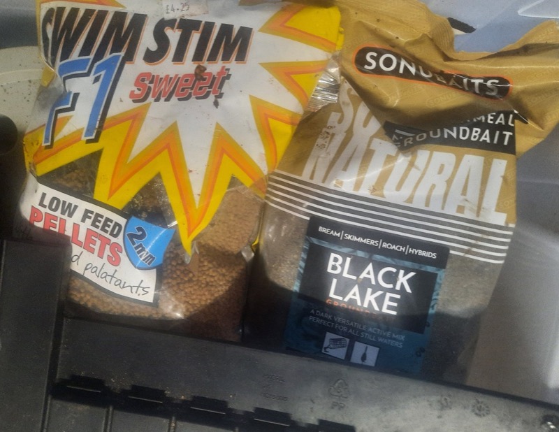 Store fishing pellets in a sealed box