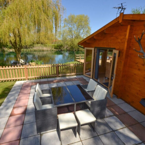 Rookery Lakes Cabin in rural Norfolk offers two private lakes with fishing for carp to 35lbs plus silvers