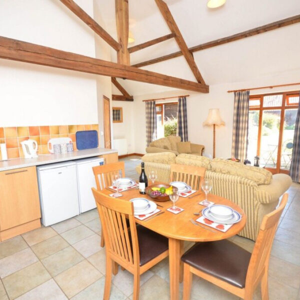 Take a Norfolk Broads fishing holiday at Parsley Cottage with Riverside Rentals