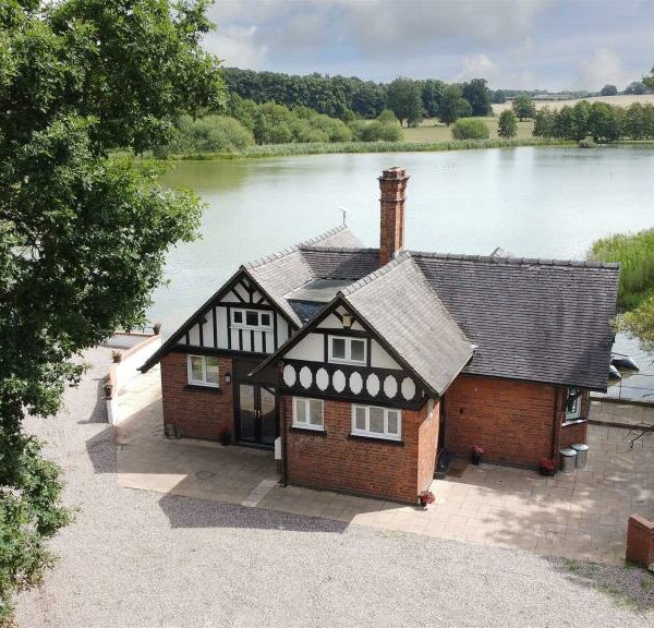 For Sale: The Boathouse lakeside residence near Lichfield with planning permission for eight lakeside lodges