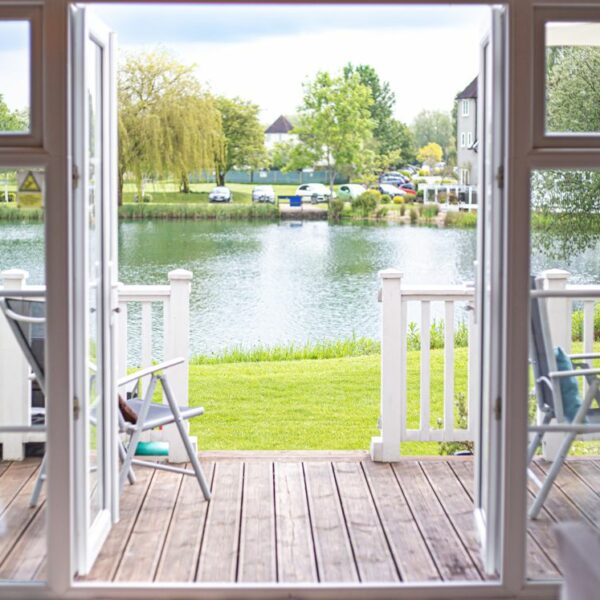 Lakeside Lodge Cotswold Water Park