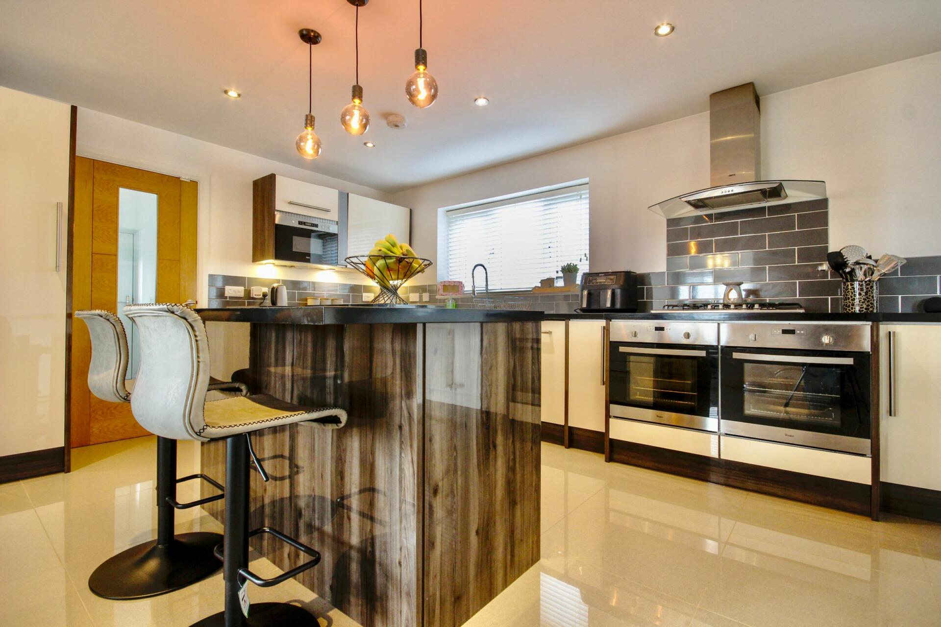 Lakeside Farm, Tredegar Fisheries.co.uk