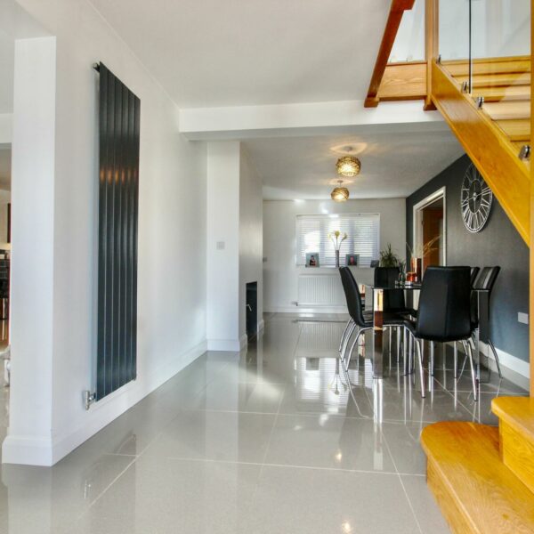 Lakeside Farm, Tredegar Fisheries.co.uk