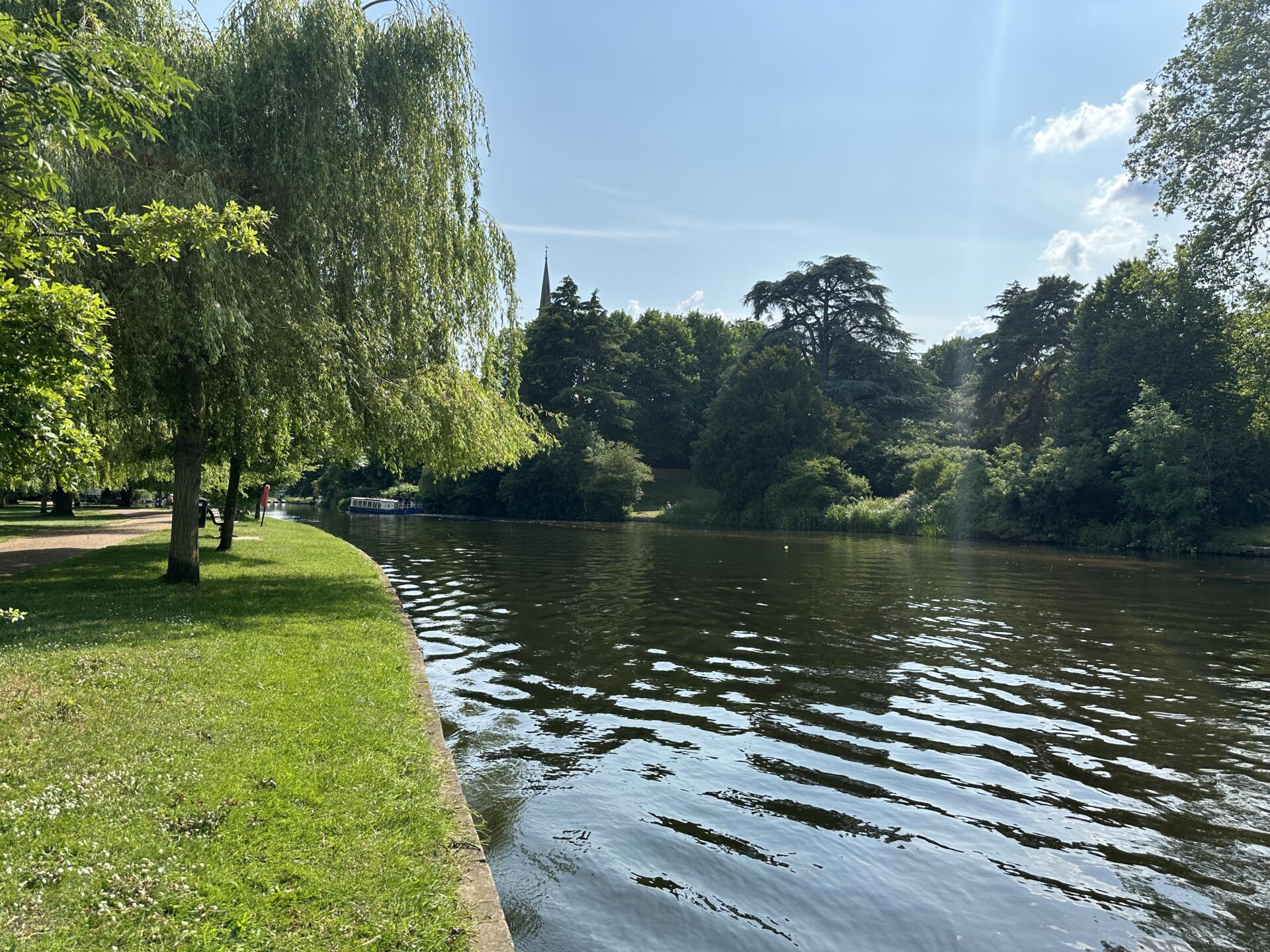 River avon near Stratford Upon Avon - in the park